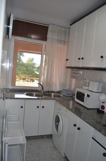 Precioso Atico A Pie De Playa, En Mino. Apartment Exterior foto