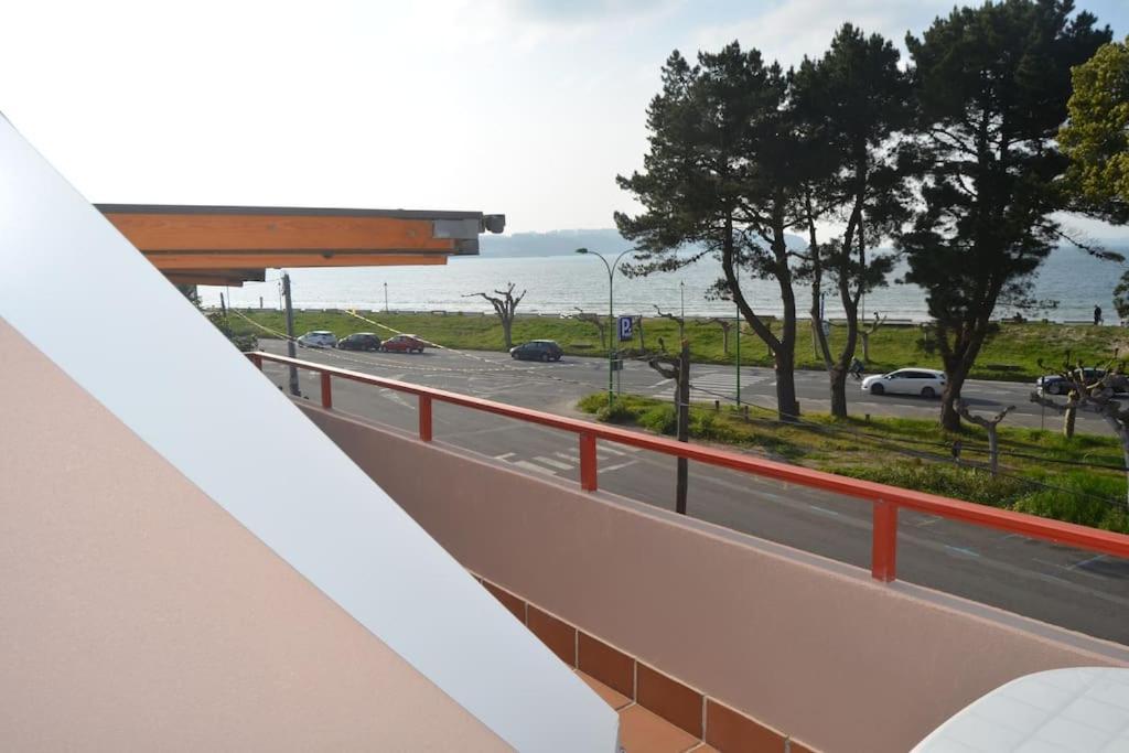 Precioso Atico A Pie De Playa, En Mino. Apartment Exterior foto
